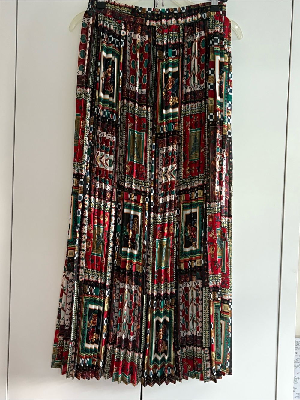 Vintage Eagle’s Eye Pleated Geometric Print Maxi Skirt - Red and Green